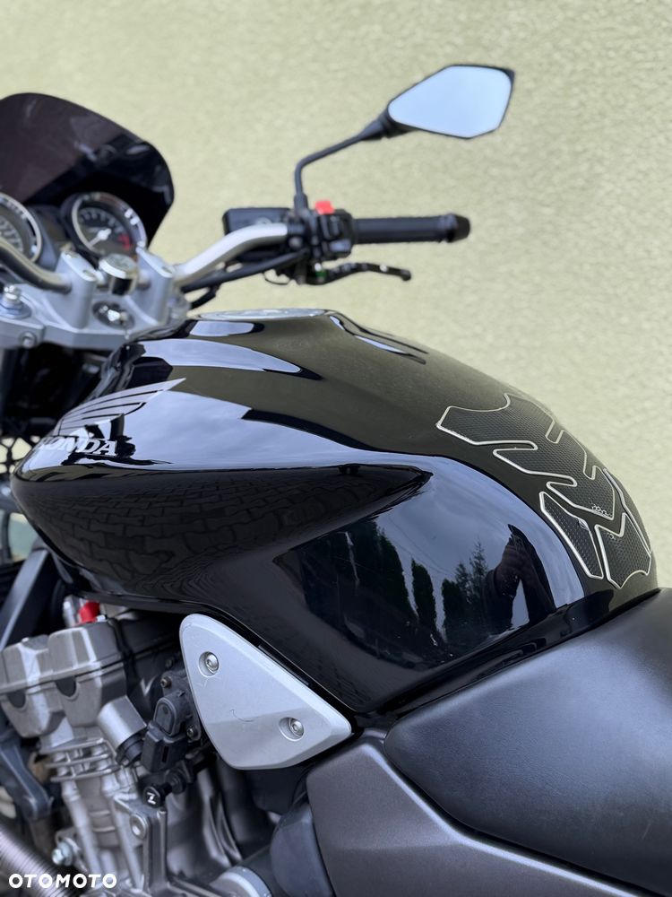 Honda Hornet - 34