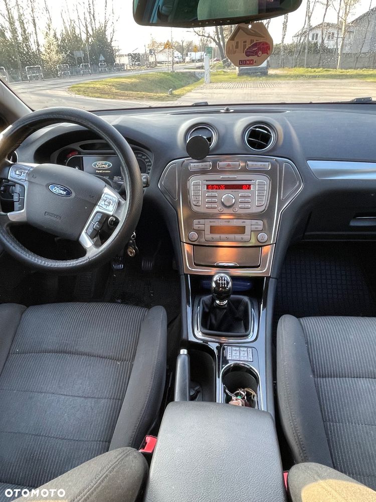 Ford Mondeo 2.0 TDCi Titanium - 11