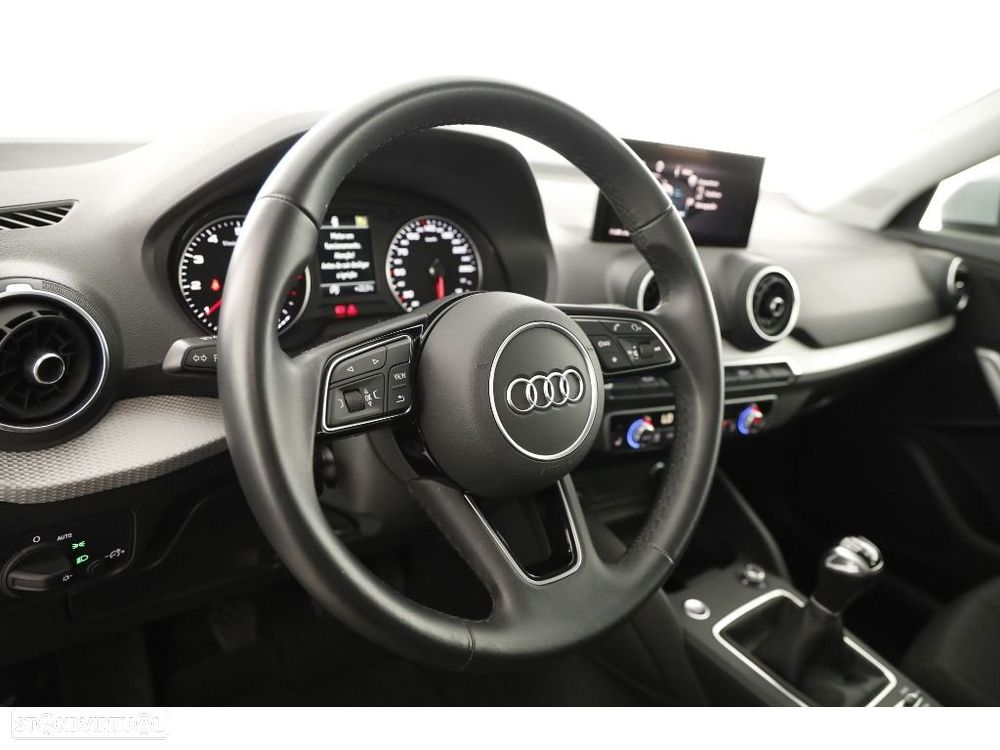 Audi Q2 30 TFSI - 28