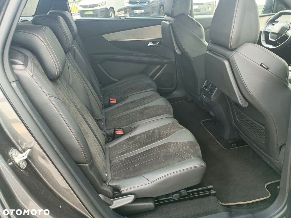 Peugeot 5008 1.5 BlueHDi GT S&S EAT8 - 17