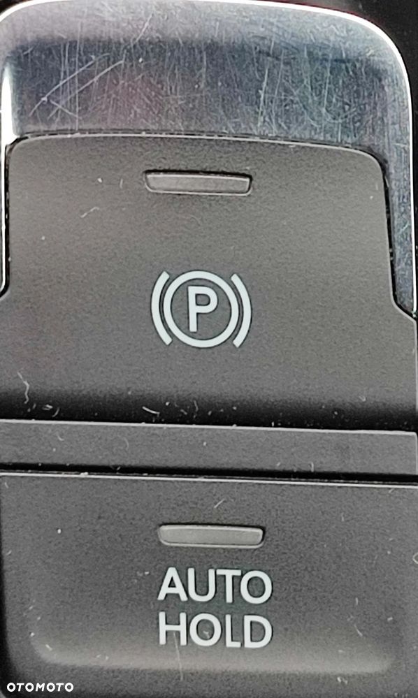 Volkswagen Passat - 15