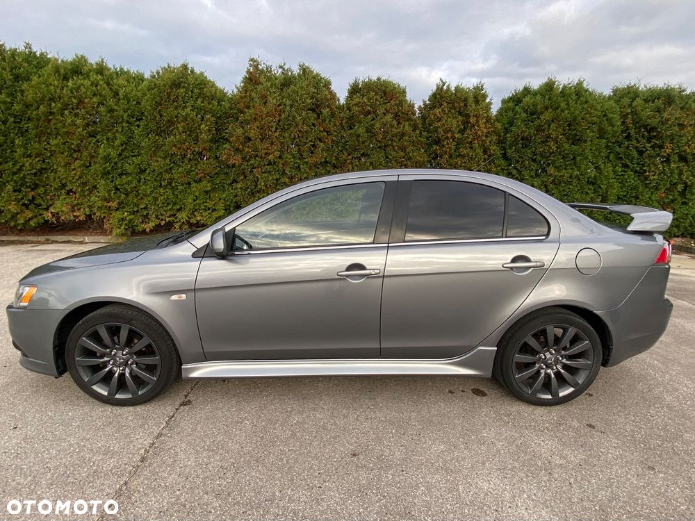 Mitsubishi Lancer - 29