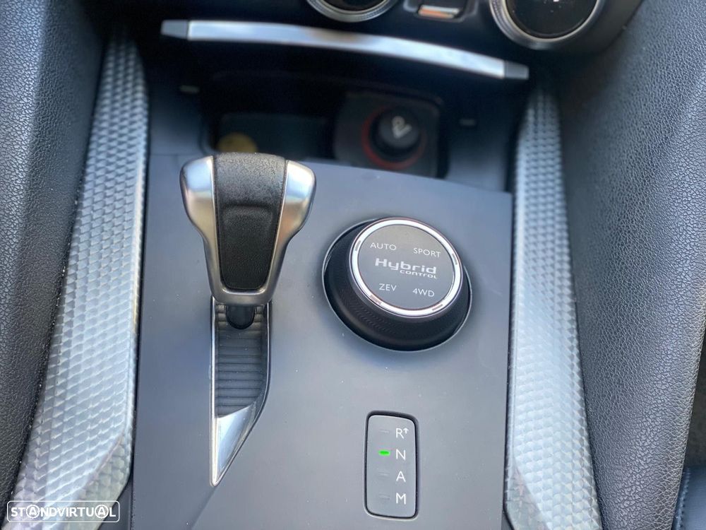 Citroën DS5 2.0 HDi Hybrid4 So Chic CMP6 - 28