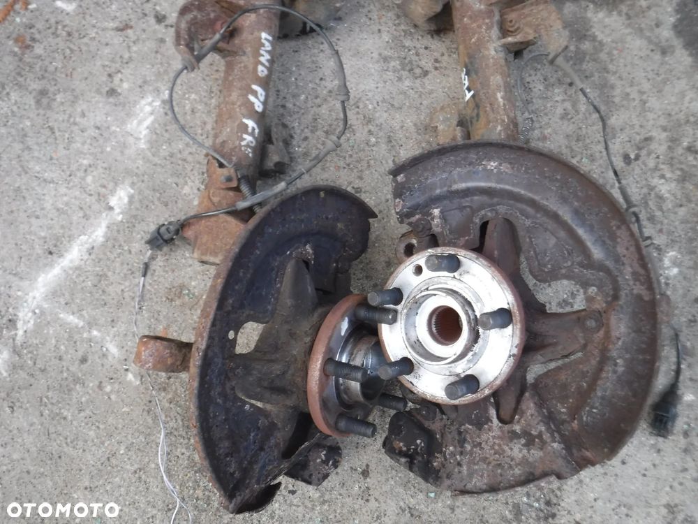 Land Rover Freelander II 2 2.2 td4 mcpherson zwrotnica amortyzator przod lewy prawy - 3