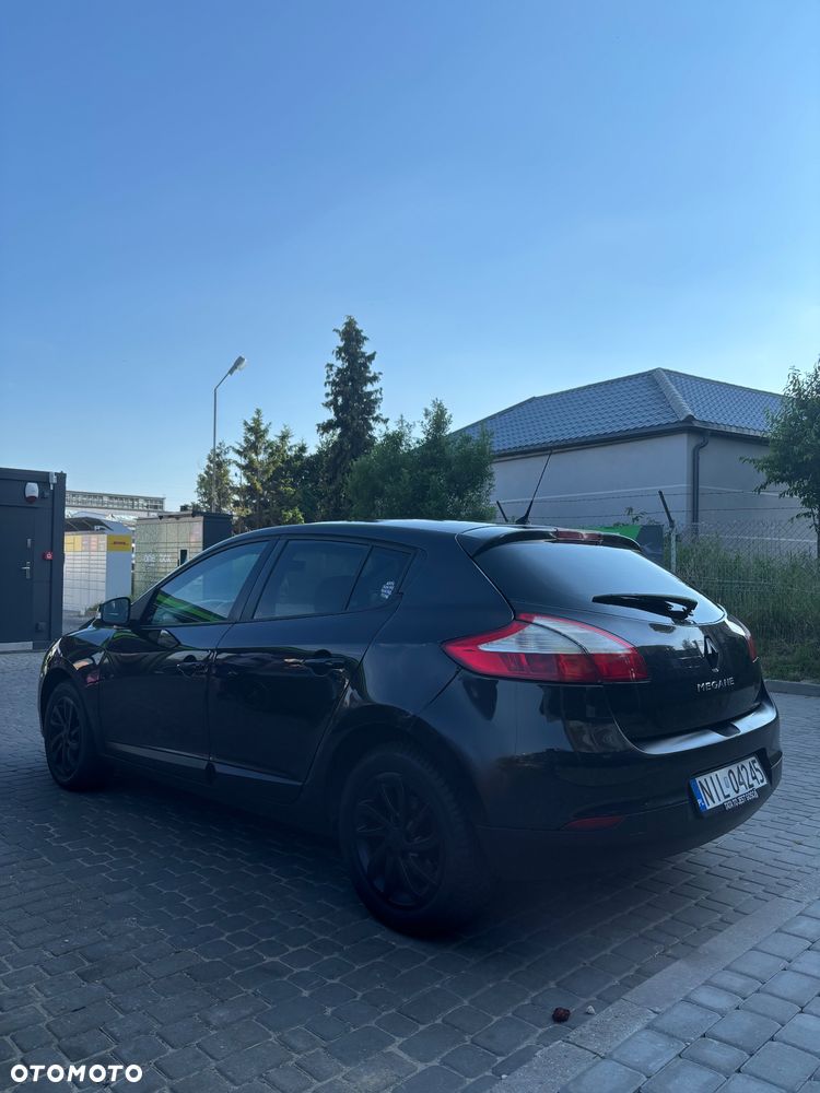 Renault Megane 1.5 dCi Authentique - 6