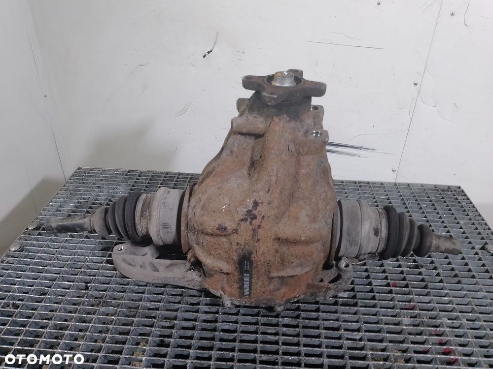 DYFERENCJAŁ TYŁ MERCEDES-BENZ VITO 639 2.2 CDI - 2