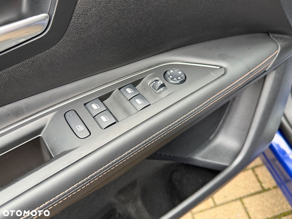 Peugeot 3008 - 21