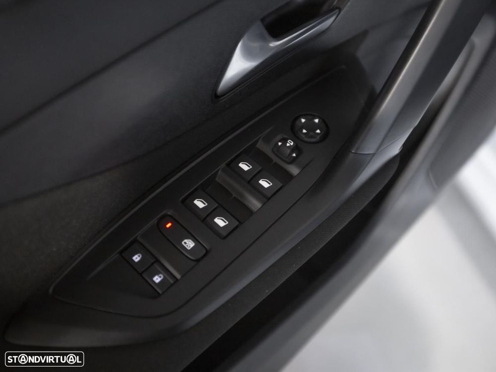 Peugeot 308 1.6 Hybrid Active e-EAT8 - 31