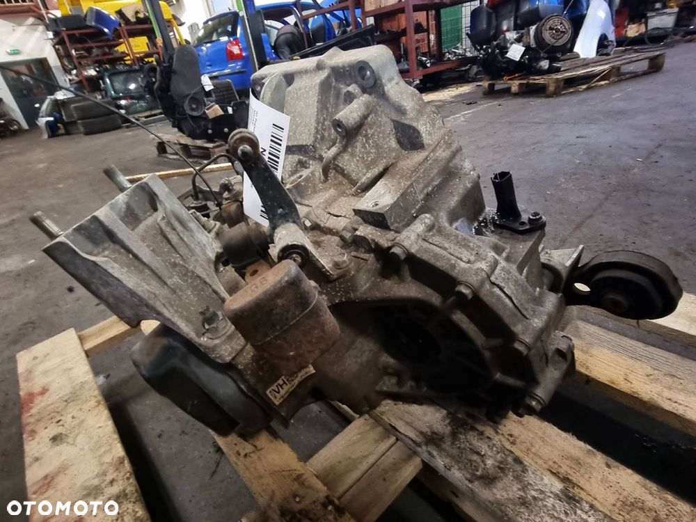 SKRZYNIA BIEGÓW MAZDA 2 II 1.3 16V - 1