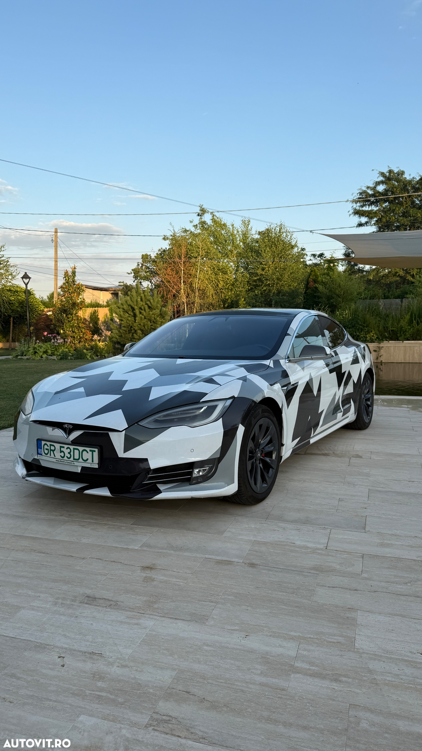 Tesla Model S Performance - 20