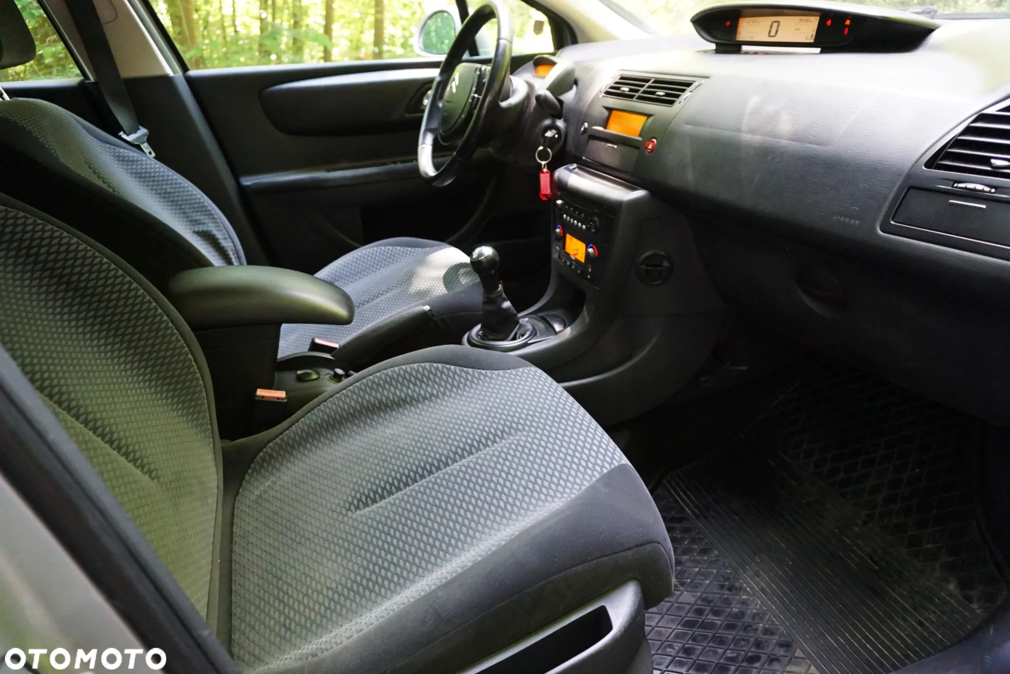 Citroën C4 1.6 16V SX - 15