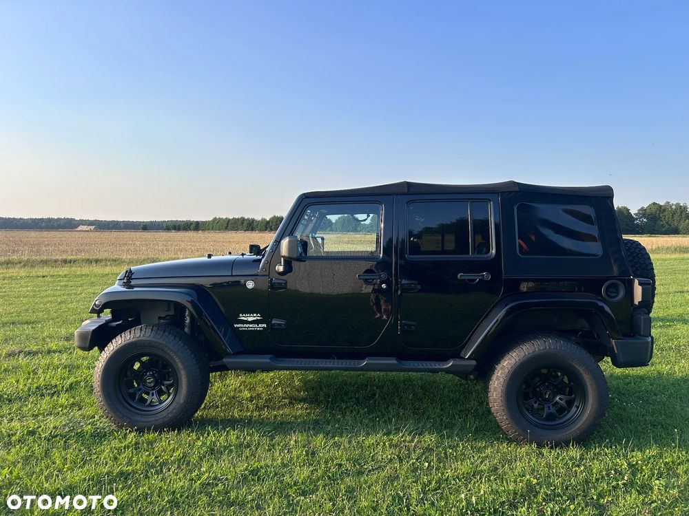 Jeep Wrangler 3.6 Unlim Sahara - 14