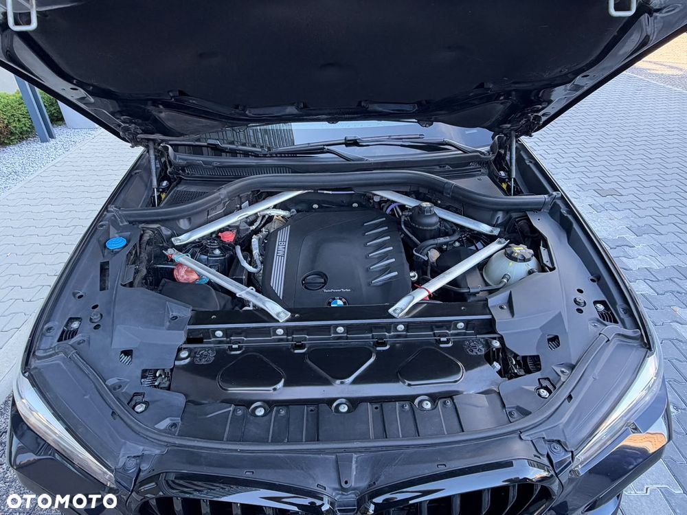 BMW X6 xDrive30d mHEV - 16