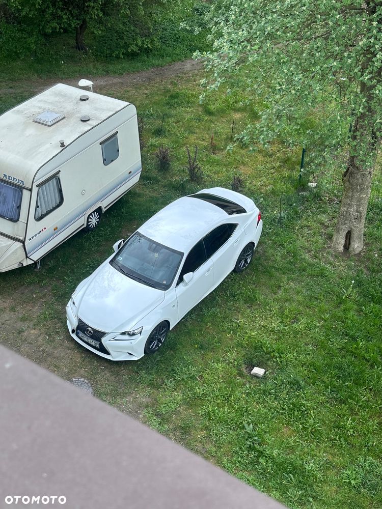 Lexus IS 250 F Sport - 19