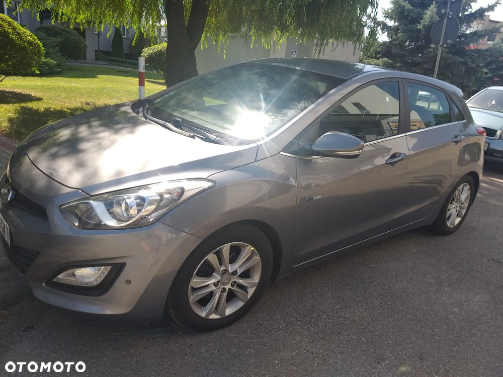 Hyundai i30 1.6 CRDi Fifa World Cup Edition - 22