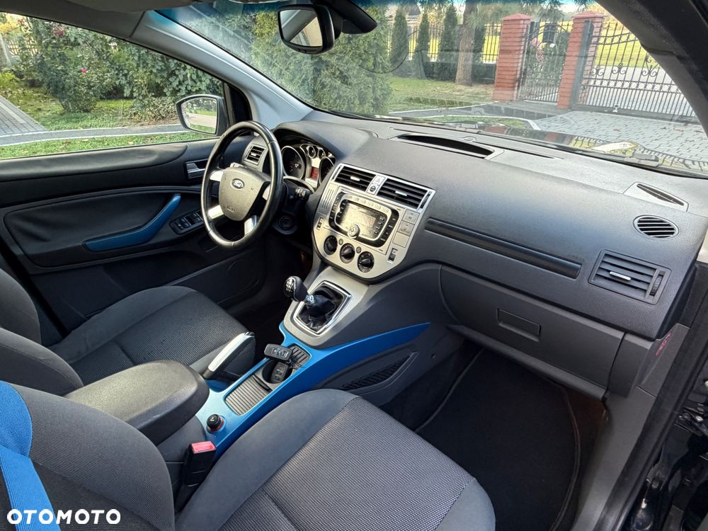 Ford Kuga 2.0 TDCi 4x4 White Magic - 32