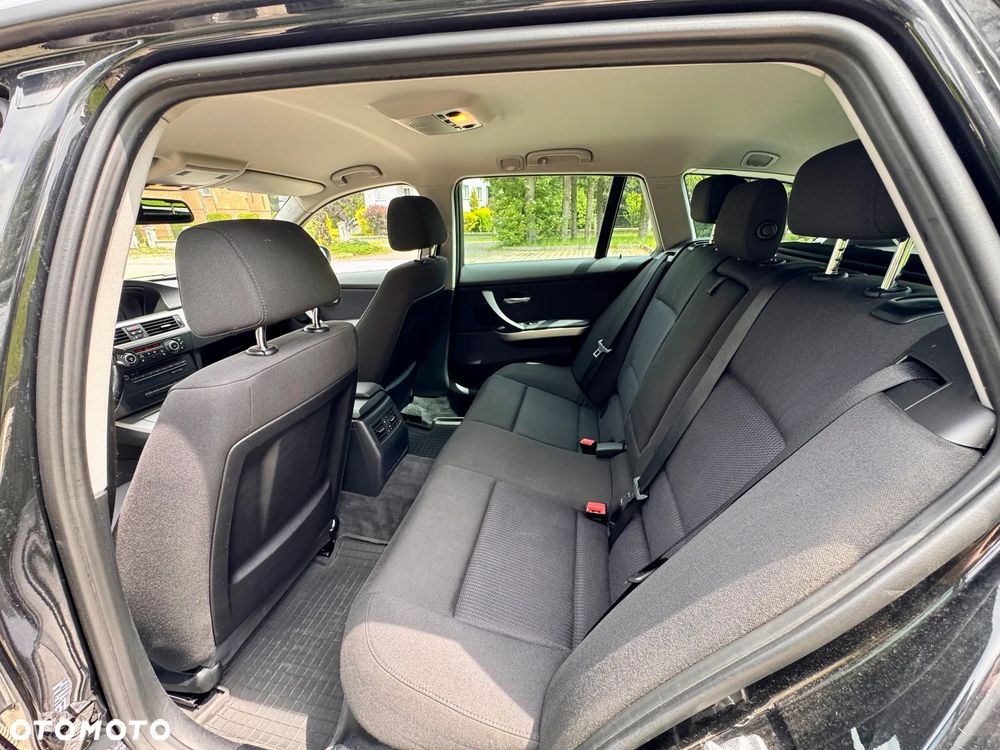 BMW Seria 3 318d - 7