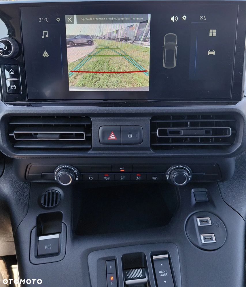 Opel COMBO CARGO XL 130KM A/T - Pojazd Demonstracyjny - 8
