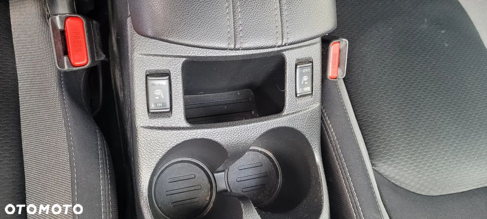 Nissan Qashqai 1.3 DIG-T ACENTA - 11