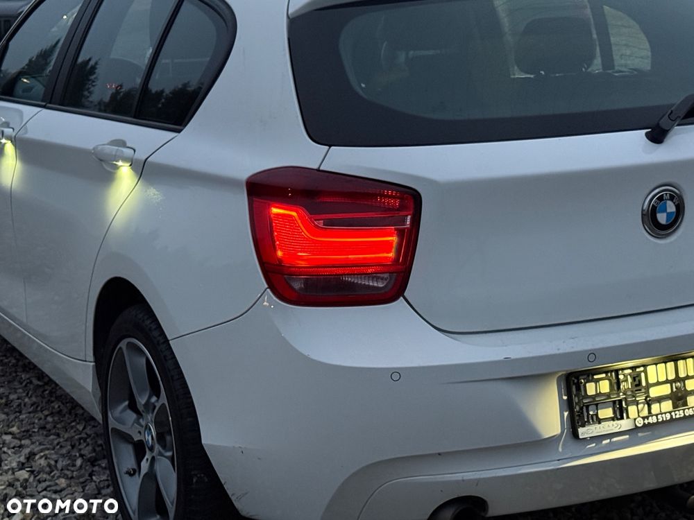 BMW Seria 1 116i - 11