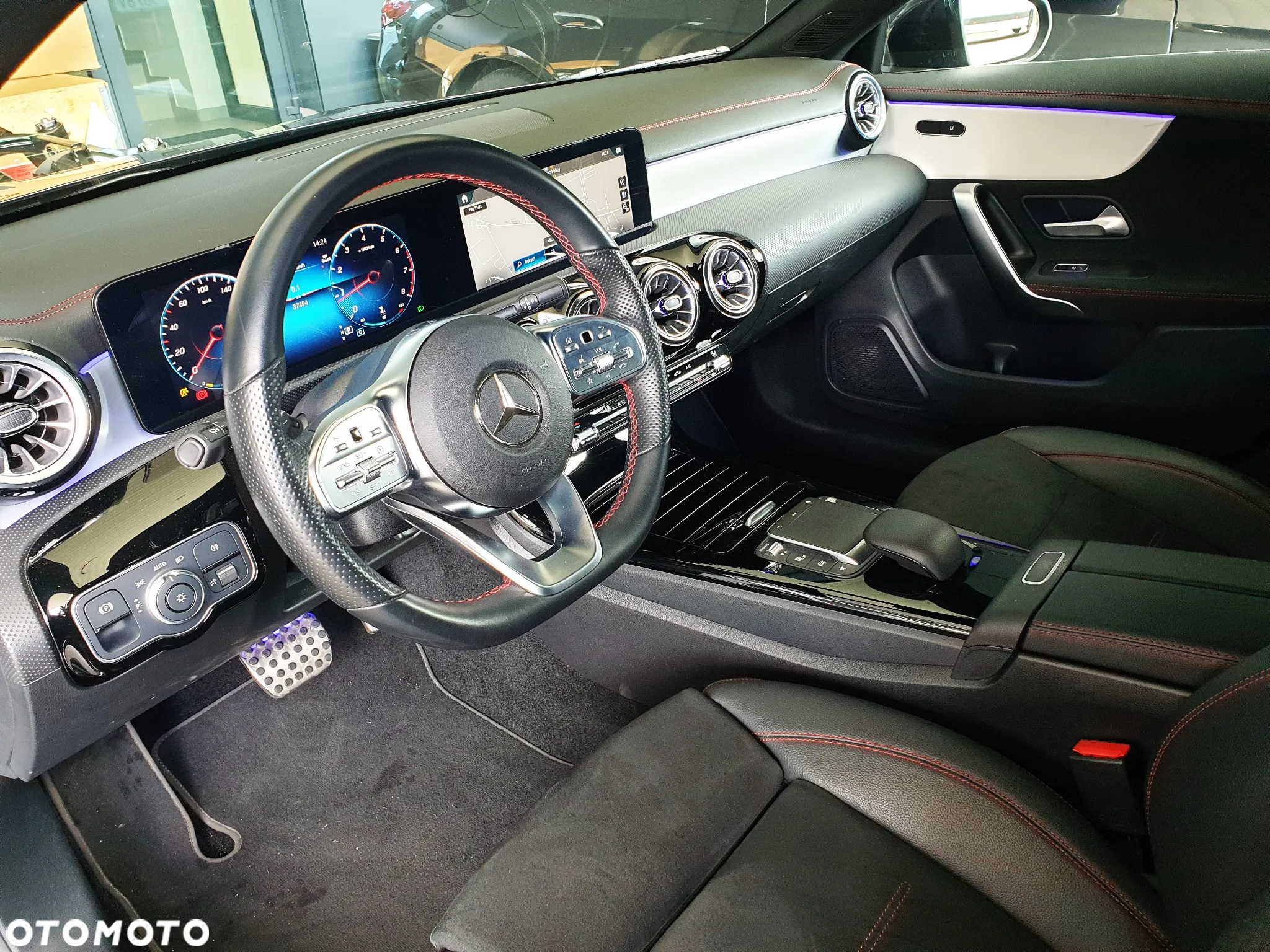 Mercedes-Benz CLA 200 AMG Line 7G-DCT - 15