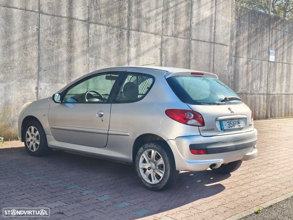 Peugeot 206 - 6