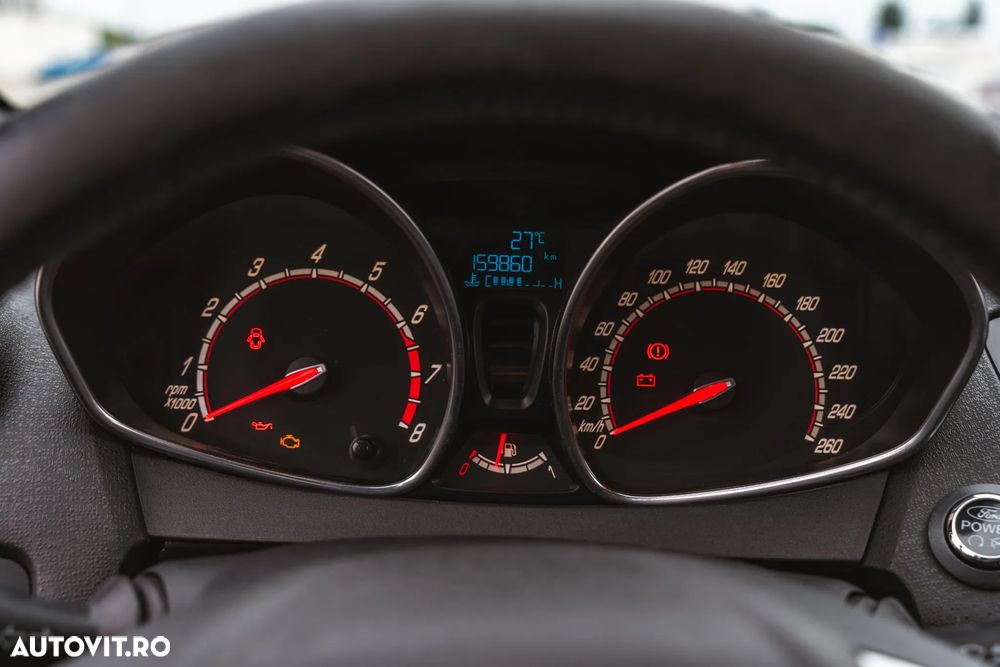Ford Fiesta 1.6 ST - 11