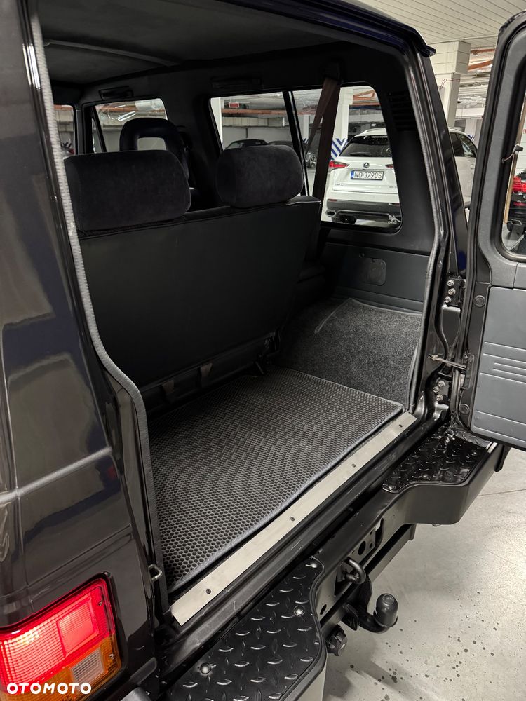 Mitsubishi Pajero - 13