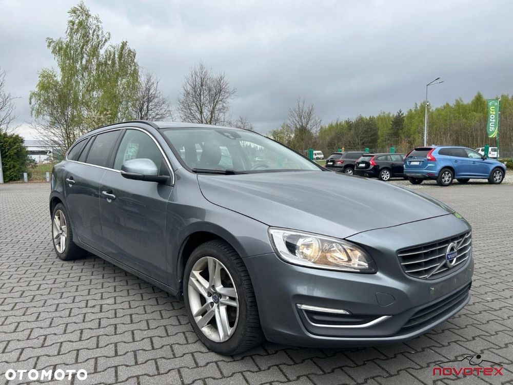 Volvo V60 D2 Drive-E Momentum - 3