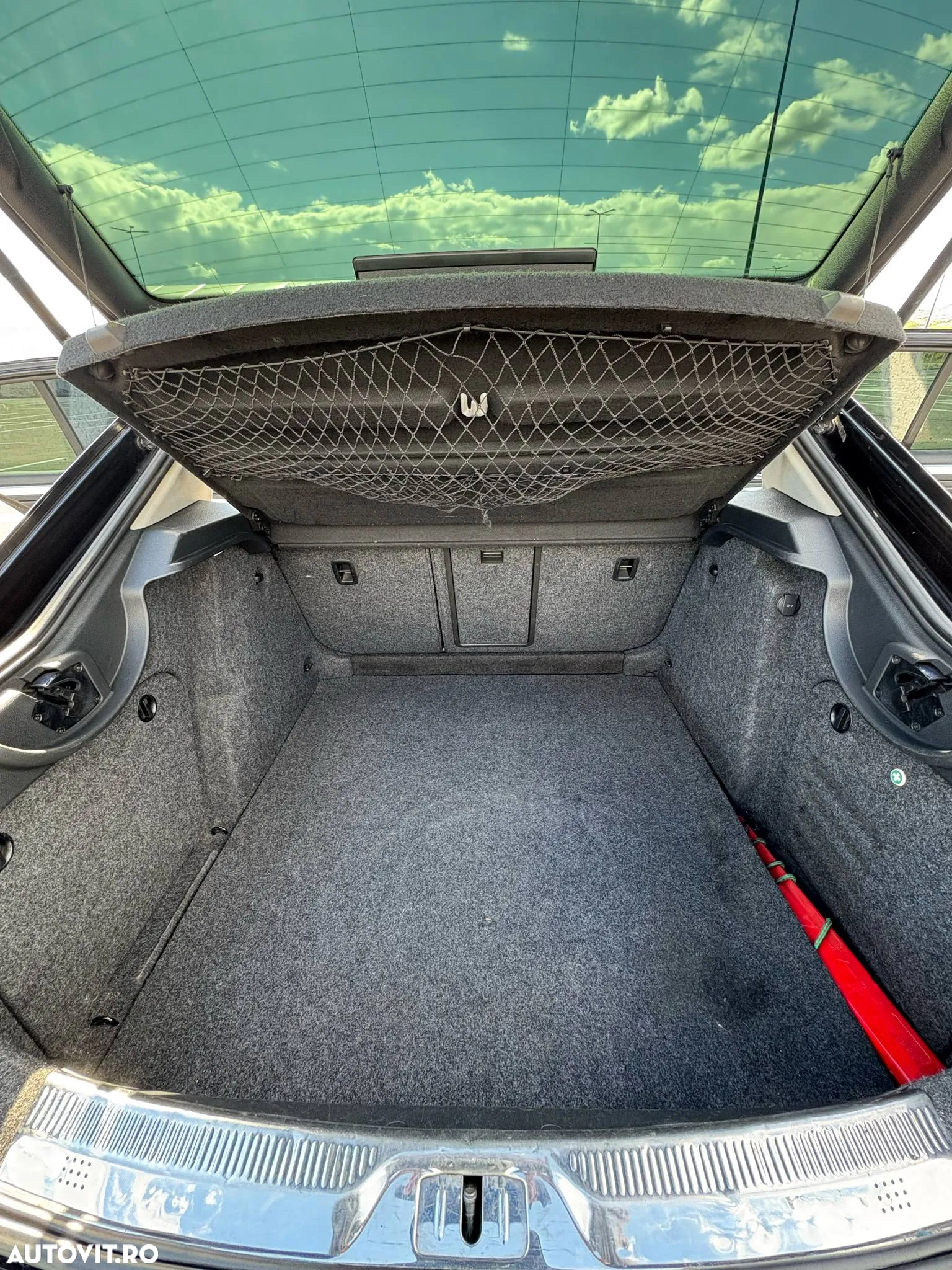 Skoda Superb 2.0 TDI DSG Elegance - 23