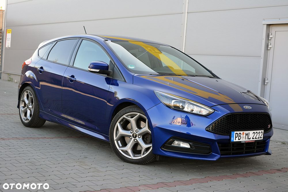 Ford Focus 2.0 TDCi ST - 30