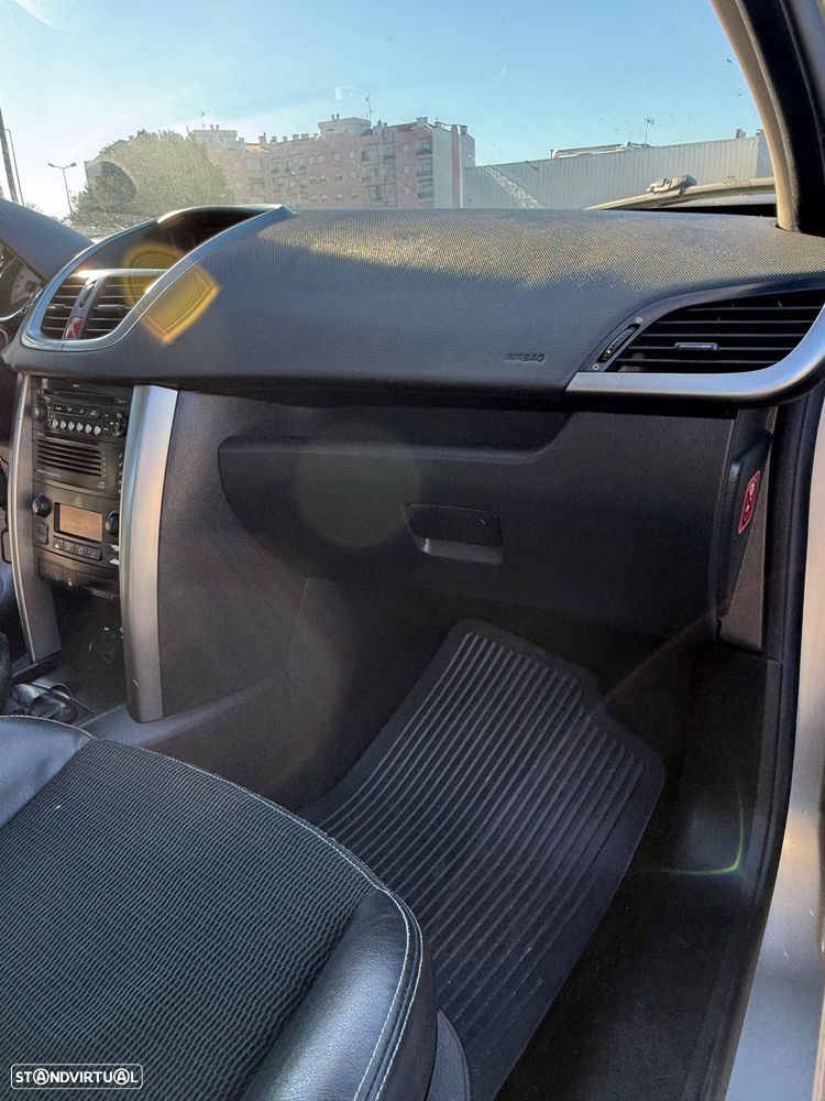 Peugeot 207 SW 1.6 HDi Outdoor - 10