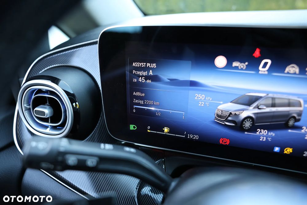 Mercedes-Benz Klasa V 220 d Avantgarde 9G-Tronic (d³ugi) - 25