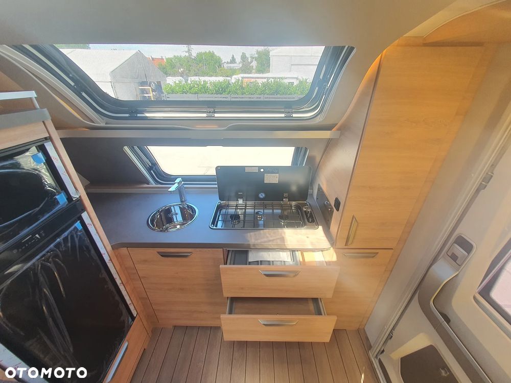 KNAUS SUDWIND 650 PXB BLACK SELECTION - 14