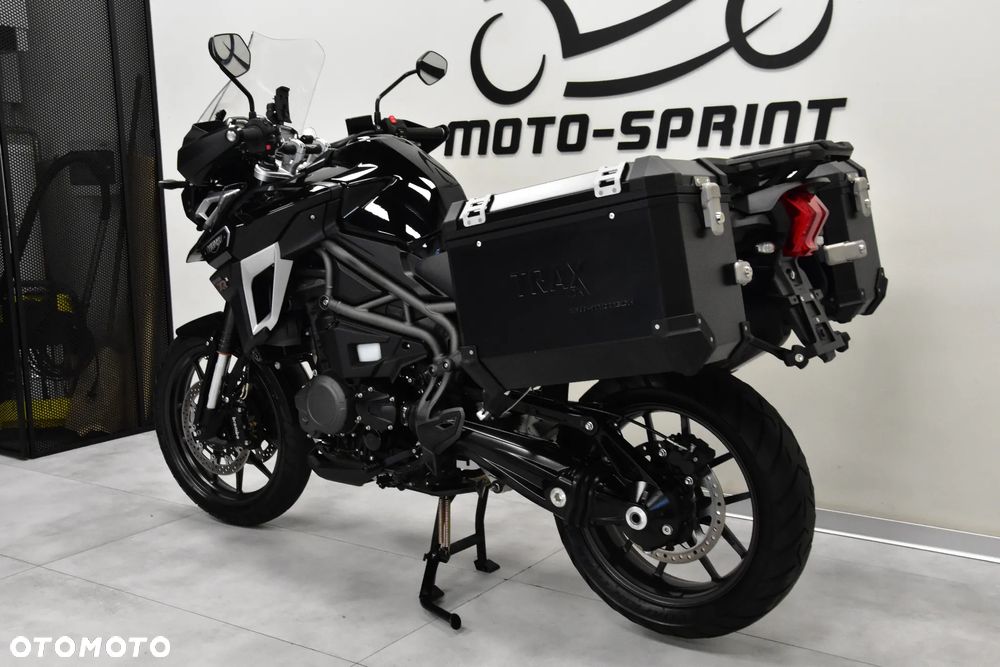 Triumph Tiger - 9