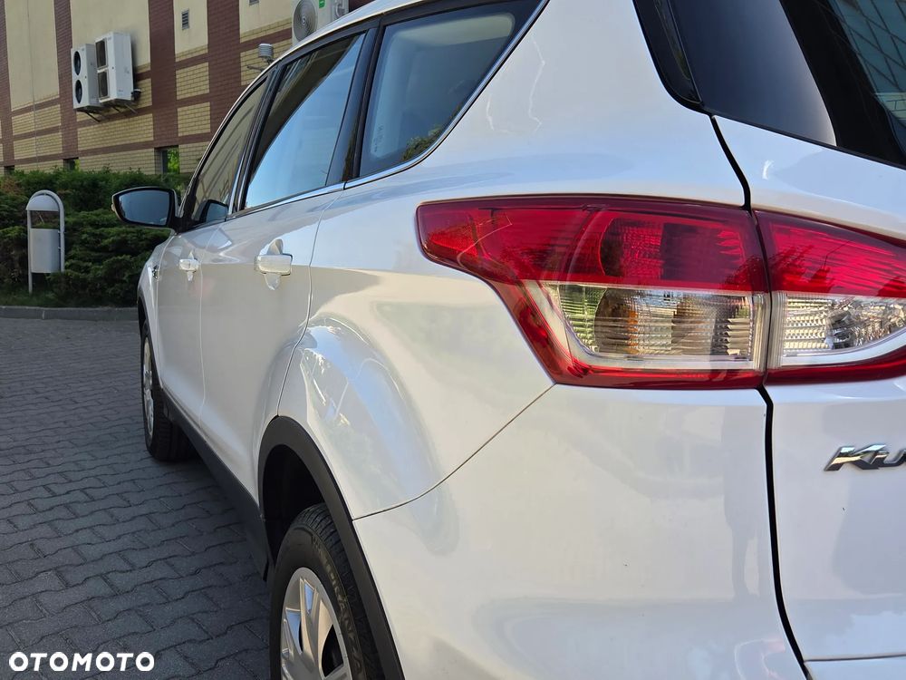 Ford Kuga 2.0 TDCi 4x4 Trend - 15