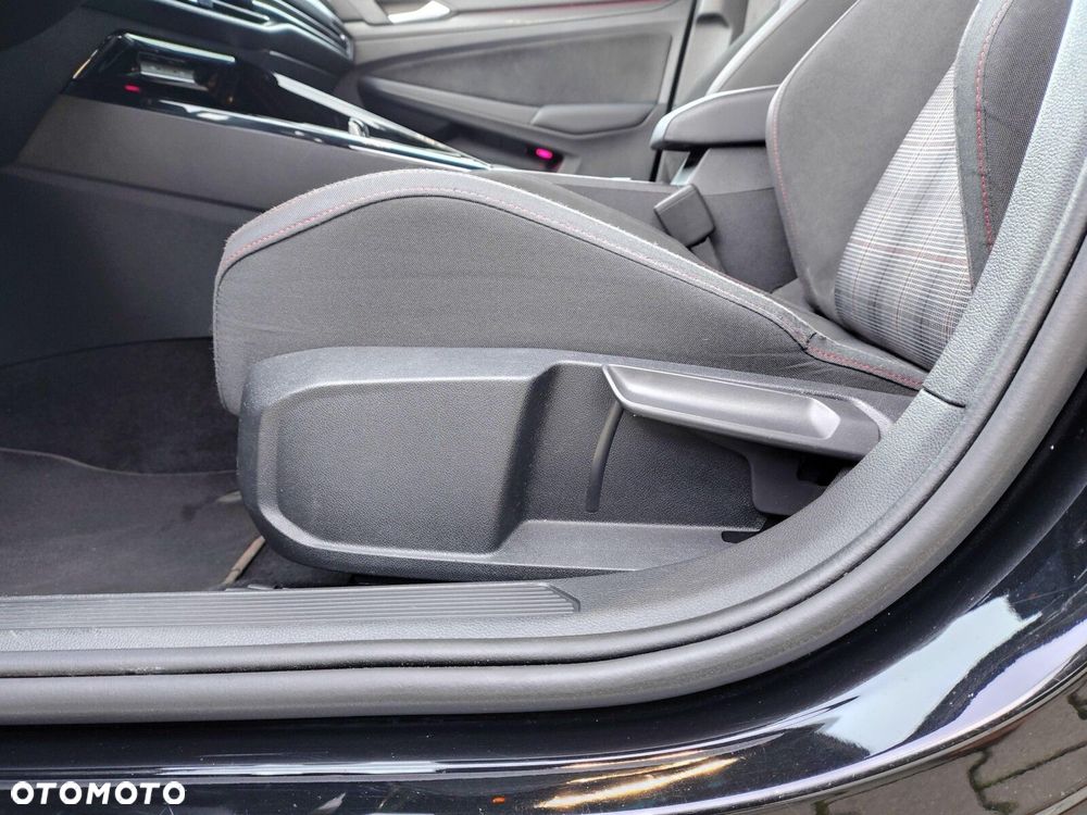 Volkswagen Golf 2.0 TSI GTI DSG - 12