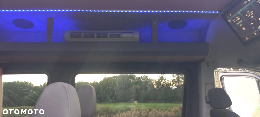 Mercedes-Benz Sprinter 906.235 - 7