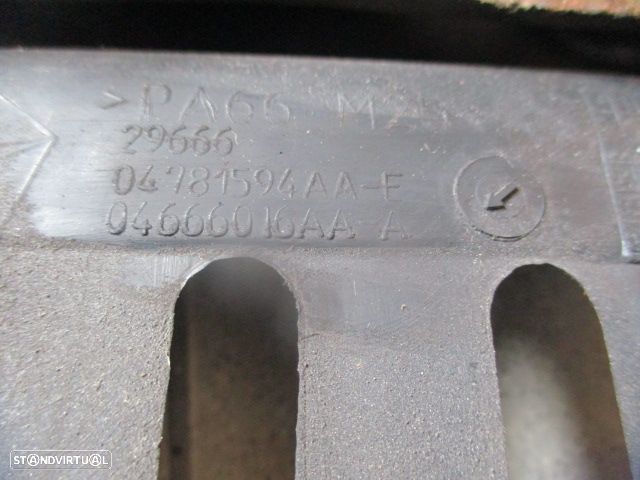 Tampa De Motor 04781594AAF CHRYSLER GRAND VOYAGER 4 FASE 2 LONG 2006 2.8CRD 150CV 5P PRETO - 4