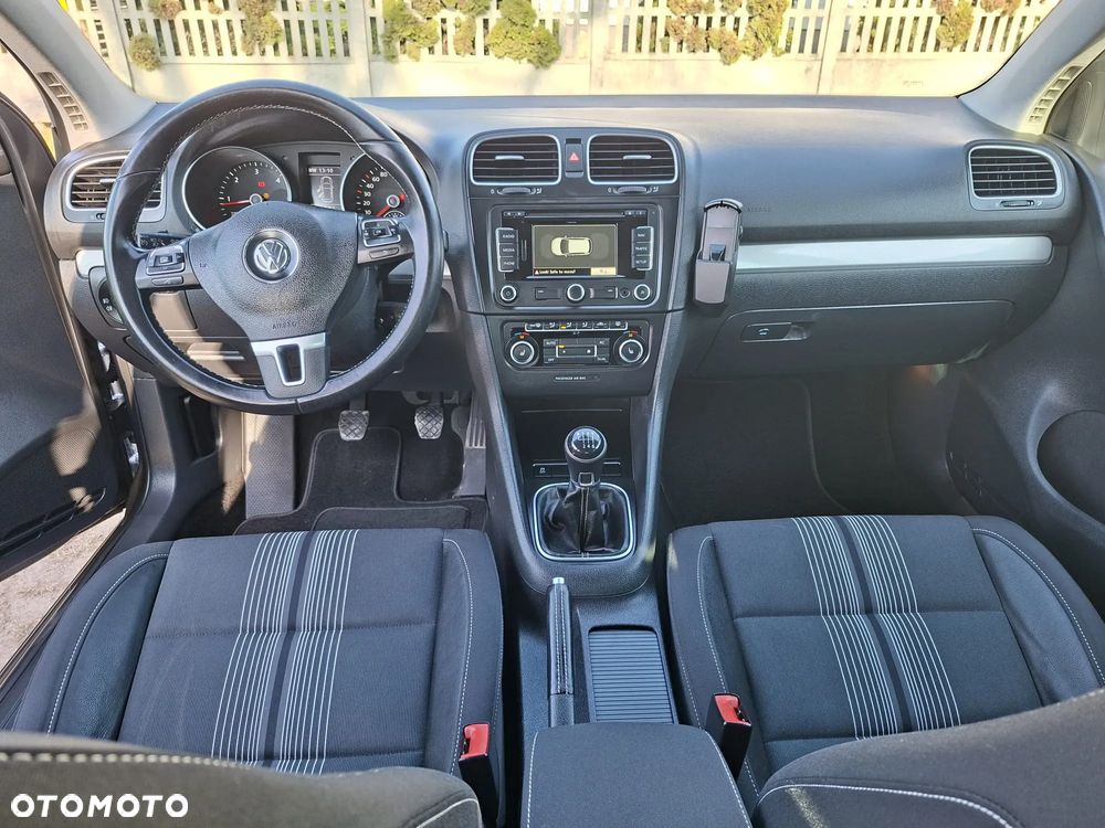 Volkswagen Golf 2.0 TDI DPF MATCH - 7