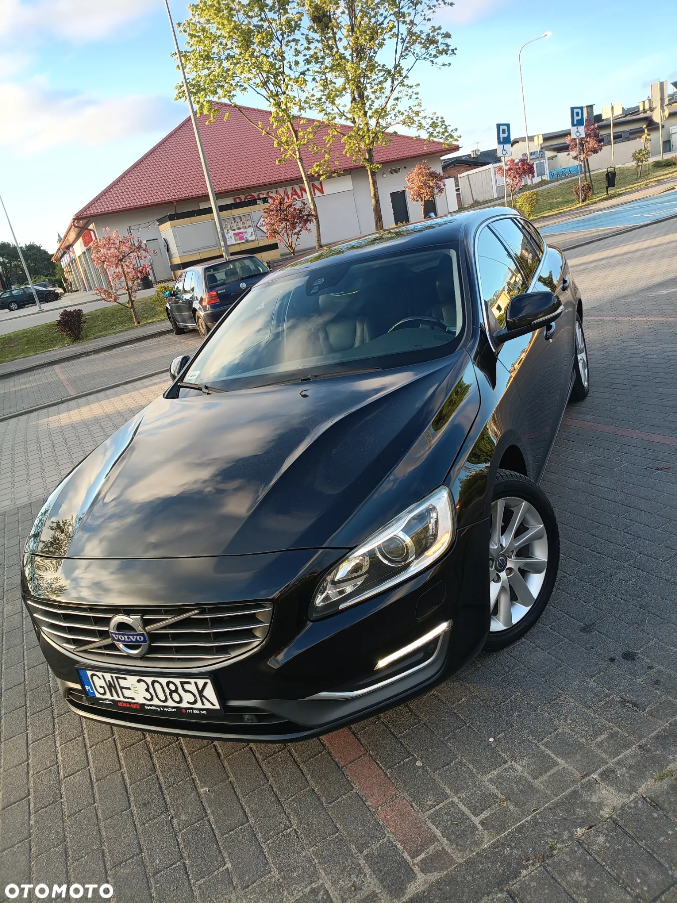 Volvo V60 D4 Drive-E Summum - 11