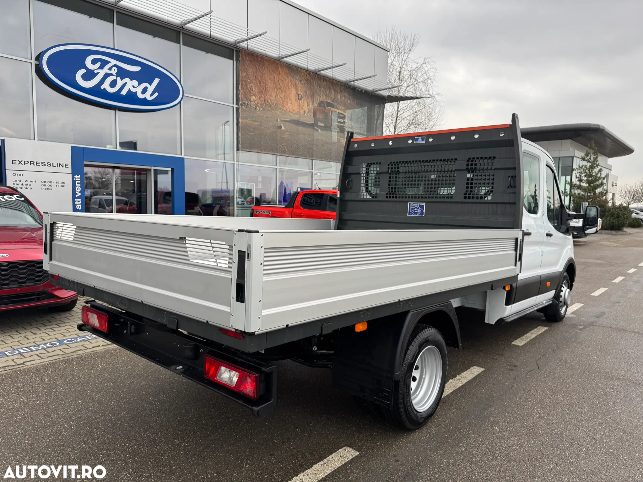 Ford Transit - 4