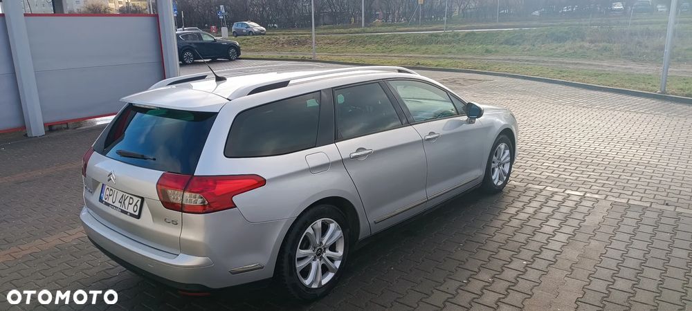 Citroën C5 HDi 135 FAP Confort - 5