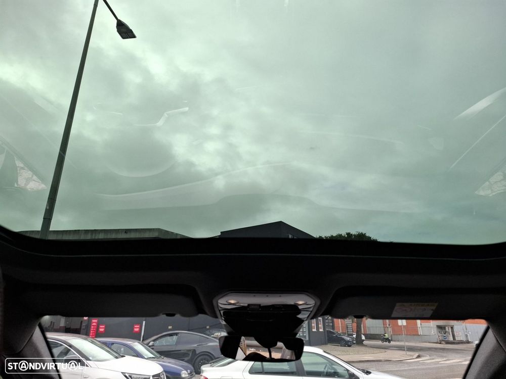 Renault Austral 1.2 E-Tech Iconic Espirit - 16