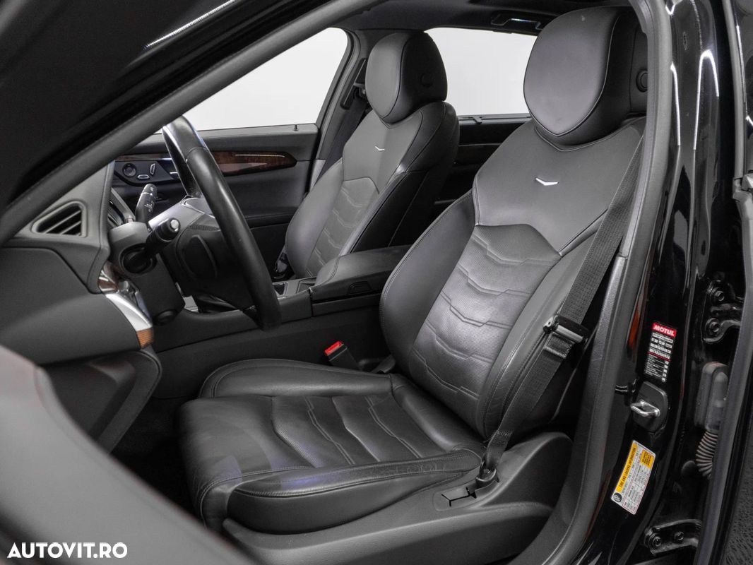 Cadillac CT6 - 25