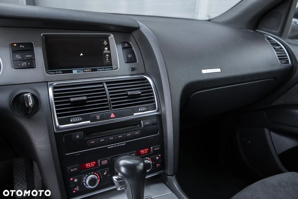 Audi Q7 4.2 FSI Quattro Tiptronic - 21