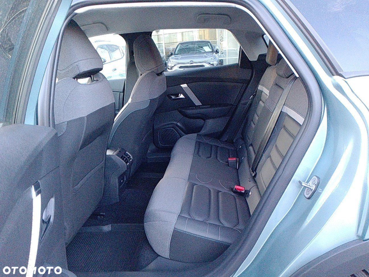 Citroën C4 1.2 PureTech Max S&S EAT8 - 10