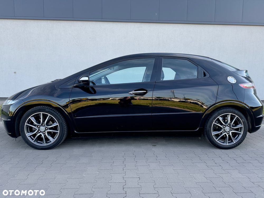 Honda Civic 1.8i-VTEC Sport - 4