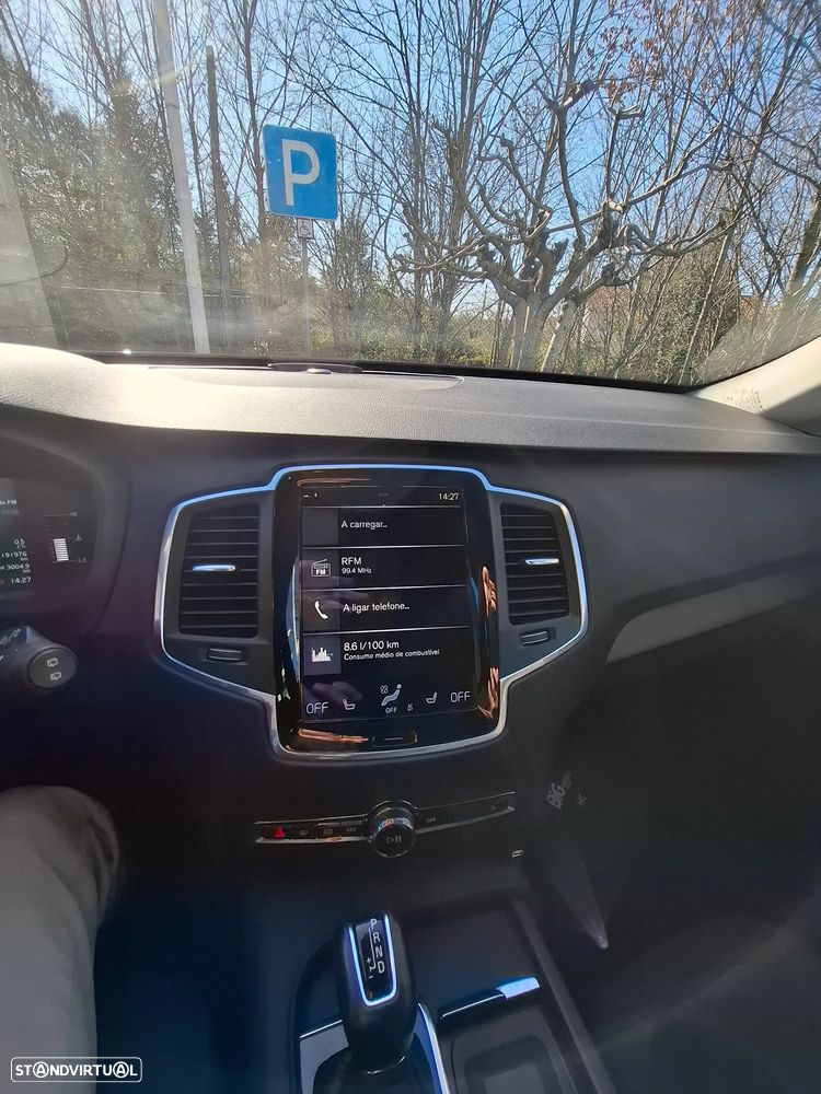 Volvo XC 90 2.0 D4 Momentum - 8