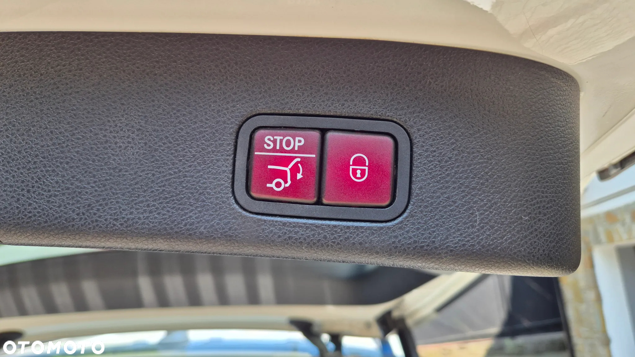 Mercedes-Benz GLS 350 d 4-Matic - 31